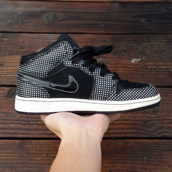 Women Size 7.5/Size 6 Youth 2009 Nike Air Jordan 1 Mid Polka Dot Basketball Shoe - Picture 4 of 8